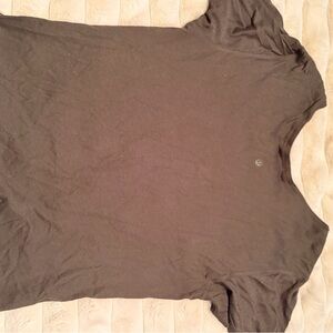 lululemon athletica Dark Gray Short Sleeve Tee